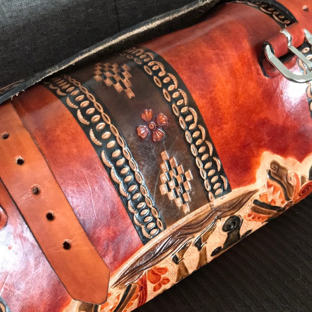 Tooled Cowhide Leather Crossbody/Side Saddle Bag Custom Made - Picture 13 of 15